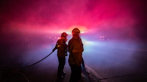 Explosive Franklin Fire forces thousands to evacuate as 4,000 acres burn in Malibu