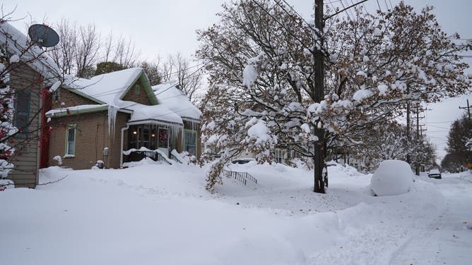 ERIE, PENNSYLVANIA, UNITED STATES - DECEMBER 2: An unforgiving lake-effect snow blankets the Great Lakes, disrupting daily life in New York and Pennsylvania, United States on December 02, 2024. (Photo by Lokman Vural Elibol/Anadolu via Getty Images)