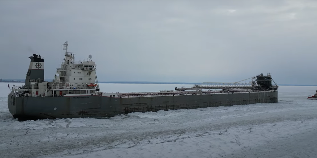 Video Canadian freighter freed after being trapped on icy Lake Erie