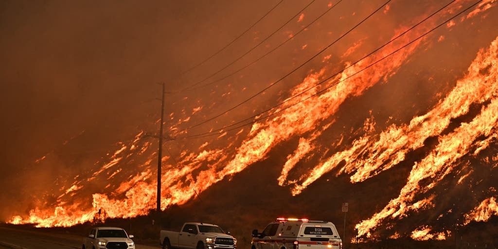 Hughes Fire explodes in size near Los Angeles forcing evacuations | Fox ...