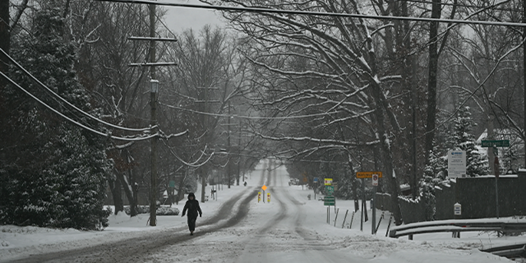 Powerful coast-to-coast storm kicks off December with major impacts from heavy snow to ice across the nation