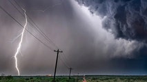 Daily Weather Update from FOX Weather: Midwest faces tornado threat as Eastern Pacific hurricane season begins