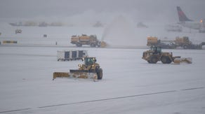 Winter storm live tracker: Snowfall maps, current alerts, weather warnings, ice forecasts, power outages