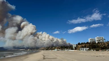 Los Angeles braces for ‘life-threatening’ windstorm as wildfire explodes to 200 acres