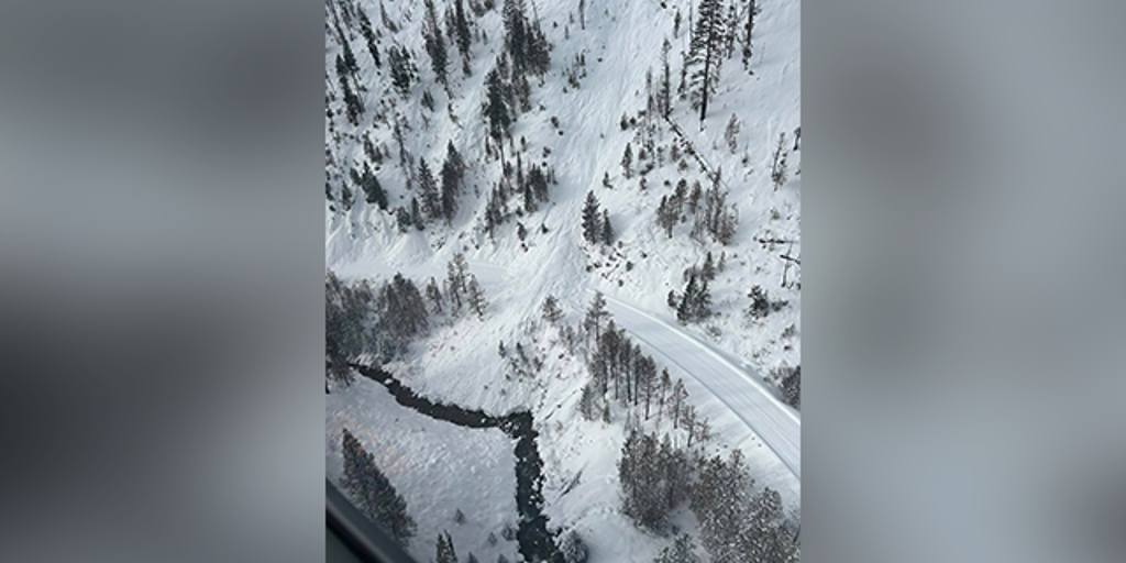 Idaho avalanche buries SH-21 under 40 feet of snow | Fox Weather