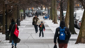 Blast of snow, ice pushes into New England as winter storm sweeps across Northeast - Fox News