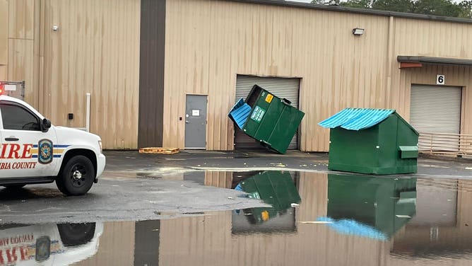 Possible tornado in Pensacola, Florida