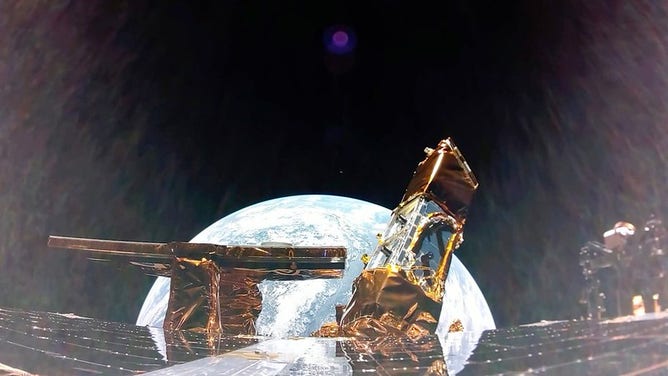 Firefly’s Blue Ghost lunar lander captured the Moon in the distance and Earth on the horizon from its top deck, showing the LEXI payload and X-band antenna.