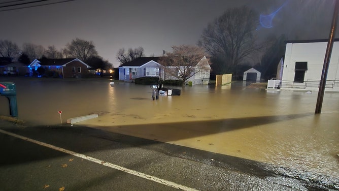 Homes flooded in Clarksville, Tennessee