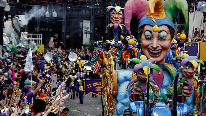 ニューオーリンズはマルディグラを祝います