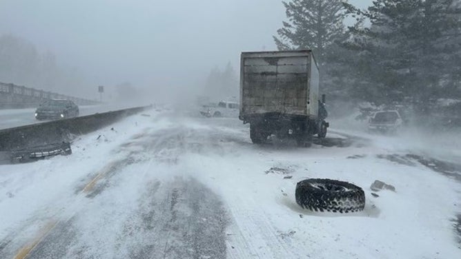 Accident at Hood River on I-84.