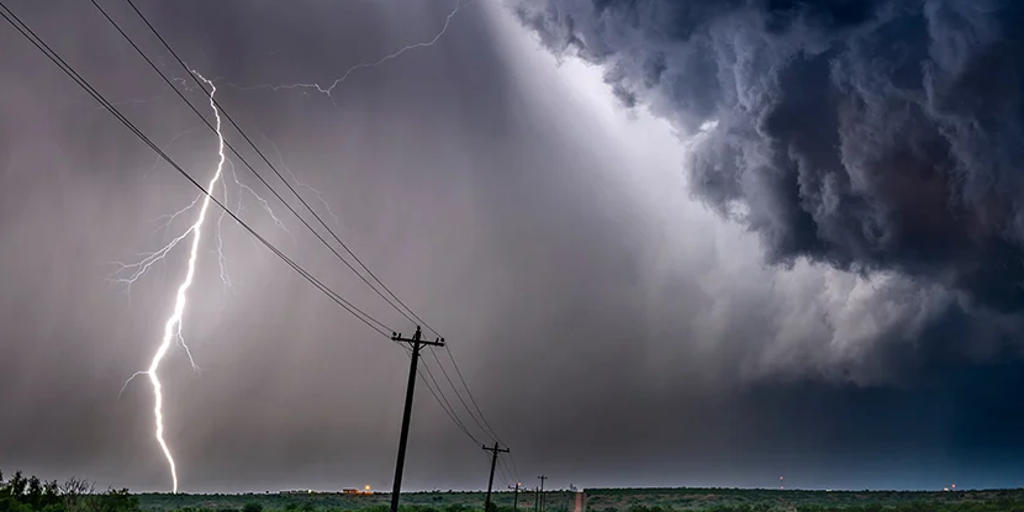 Millions at risk across Plains as large hail, possible intense tornadoes return to Kansas, Oklahoma