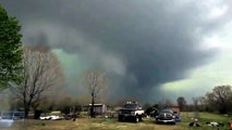 Potential strong tornadoes threaten millions into tonight as severe storms set to blast Midwest, Great Lakes