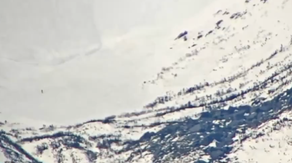 Watch: Snowboarder outruns avalanche in New Hampshire