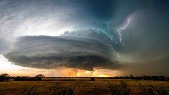 Massive front to unleash severe storms, heavy rain and snow across 25+ states - Fox News