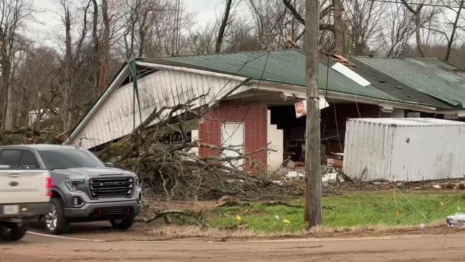 Tornado damage in Elliott, Mississippi