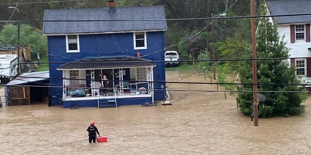 VIDEOS: Tennessee, Kentucky flooded by torrential rain