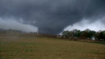 Brewing Upper Midwest severe weather outbreak threatens Minneapolis with strong tornadoes, destructive winds - Fox News