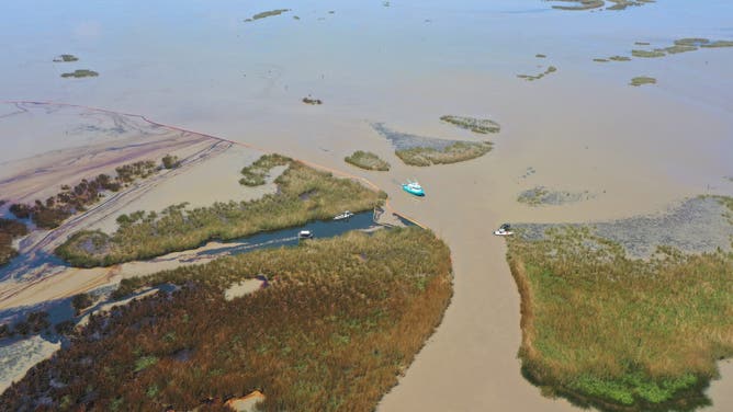 Unified Command continues response to release near Garden Island Bay, LA