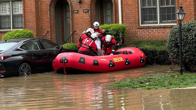 Flood rescue in Nashville on Thursday.