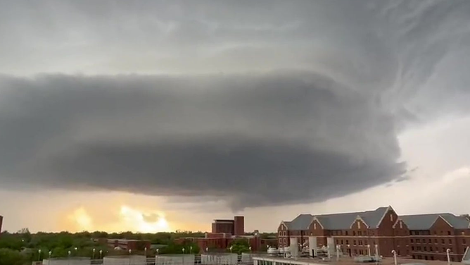 A supercell thunderstorm moves into Norman, Oklahoma on April 19, 2023.