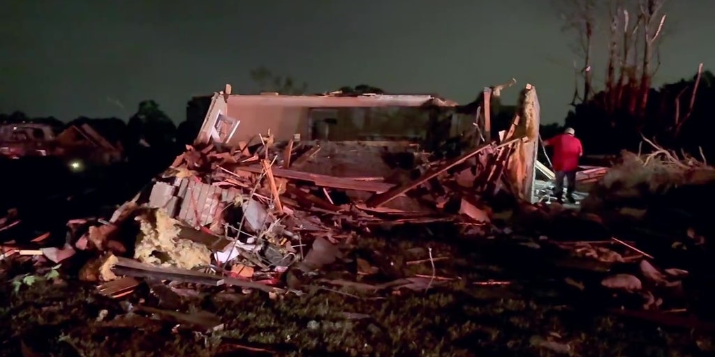 Kentucky tornadoes leave at least 14 dead as severe weather outbreak tears across Ohio Valley