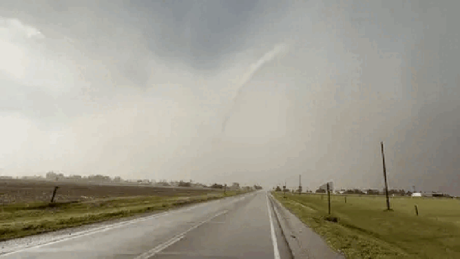 A tornado ripped through Grinnell, Kansas, on Sunday evening.