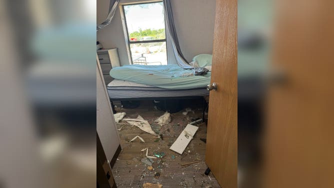 Tornado damage in London, Kentucky