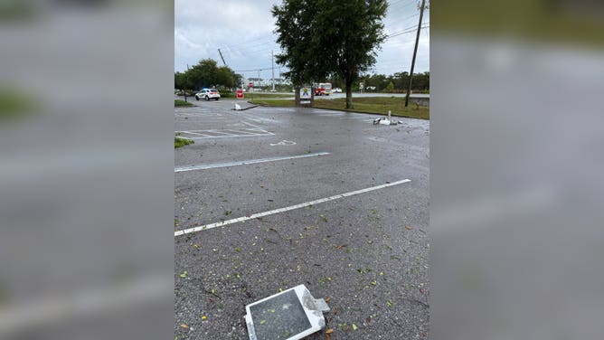 Possible tornado in Destin, Florida