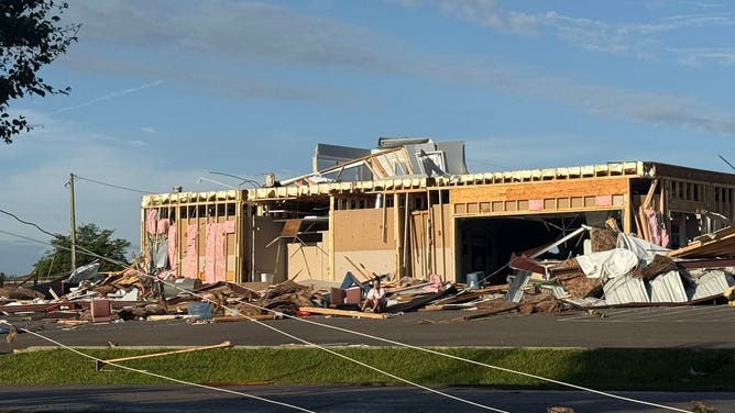 Pulaski County (Kentucky) tornado damage