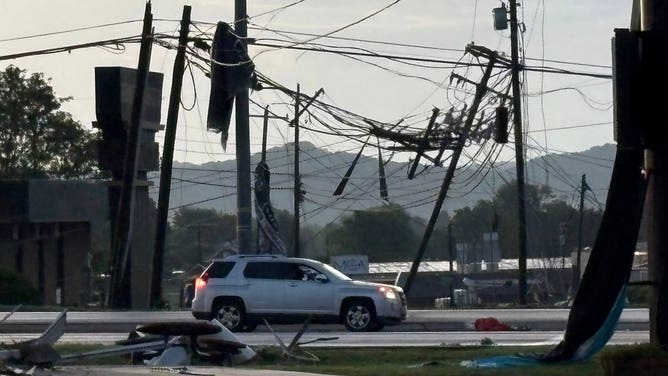 Pulaski County (Kentucky) tornado damage