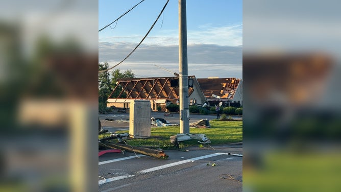 Tornado damage in Somerset, Kentucky
