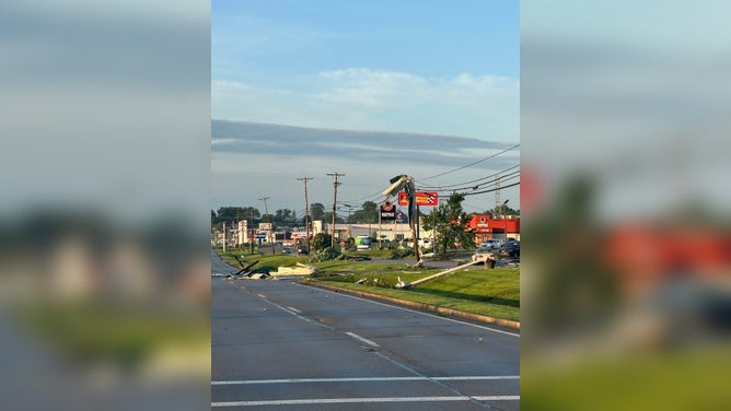 Tornado damage in Somerset, Kentucky