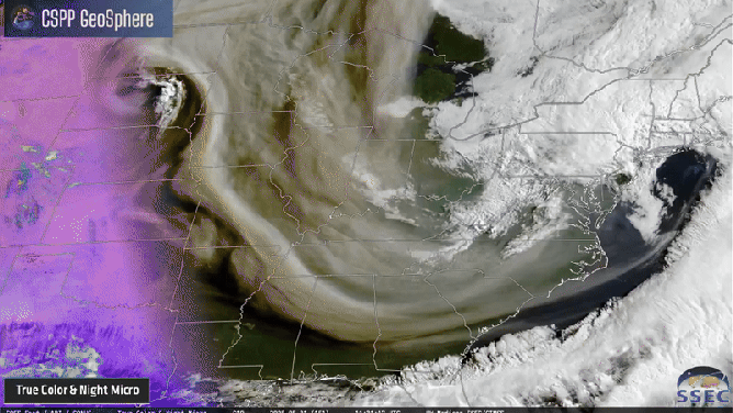 Satellite animation of smoke across eastern U.S.