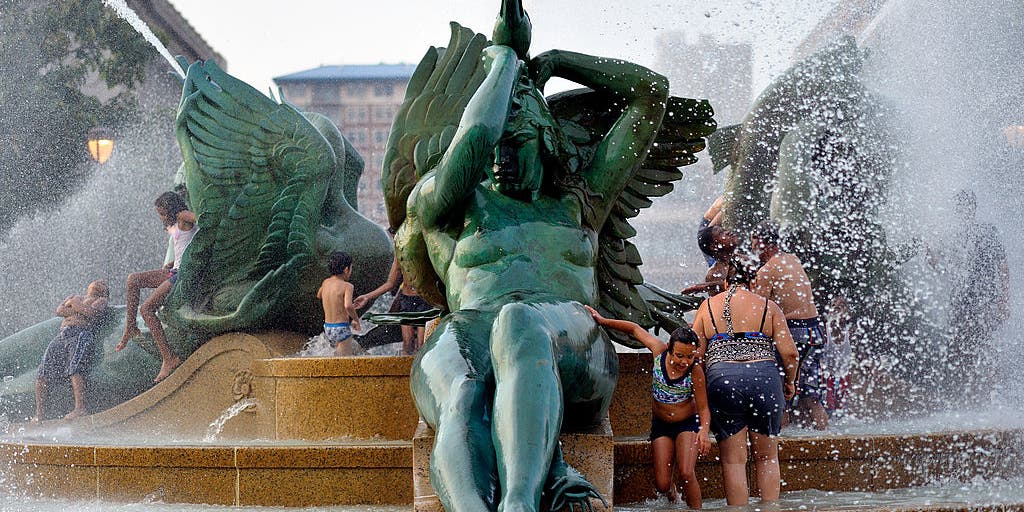 Dangerous heat wave to build over eastern US with temps feeling like ...