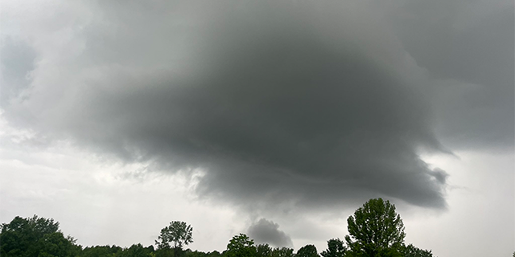 Threat of tornadoes, damaging winds and large hail loom over the Plains amid ongoing flash flood threat