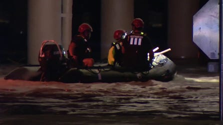Dallas flooding leaves at least 1 dead as vehicles get trapped in rapidly rising water