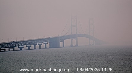 Smoke from deadly Canadian wildfires covers large swath of US prompting widespread air quality alerts