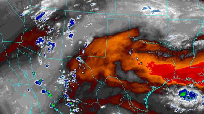 Water vapor animation from August 22, 2018, showing the monsoon pattern.