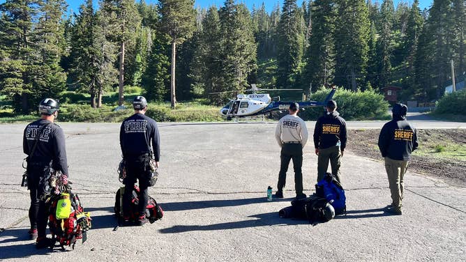 Search and recovery teams near Soda Springs, California.