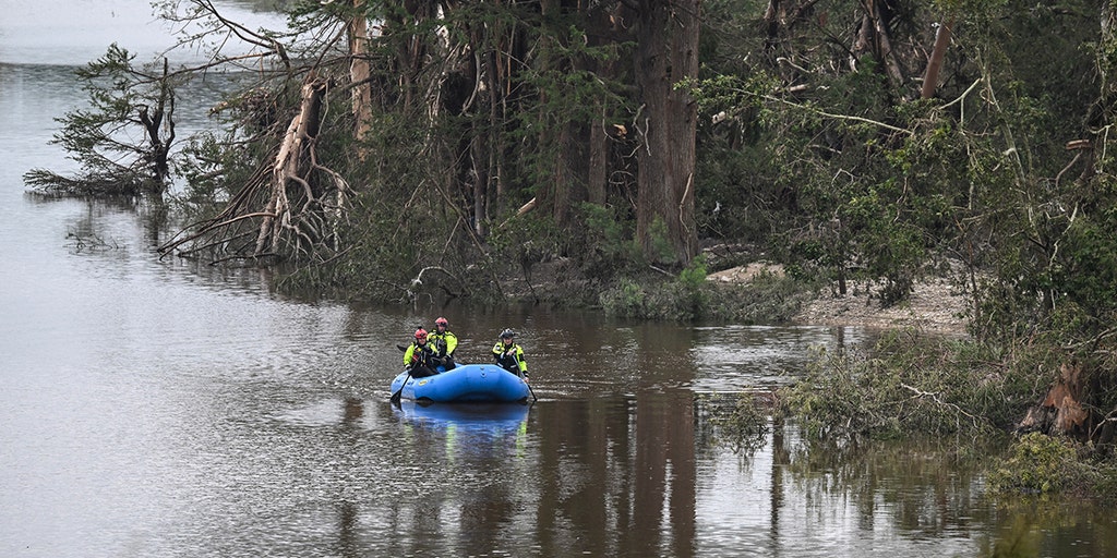 New flash flooding threat slams Texas, forces suspension of search and rescue operations along Guadalupe River