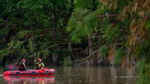 Texas search crews face 3rd day of heavy rain as hunt for missing flood victims continues