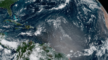 Daily Weather Update from FOX Weather: Uptick in Atlantic tropics looms as potential derecho threatens Plains