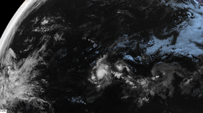 Major Hurricane Iona continues to strengthen south of Hawaii with Tropical Storm Keli close behind