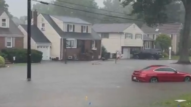 At least 2 dead after flash flooding prompts New Jersey state of emergency