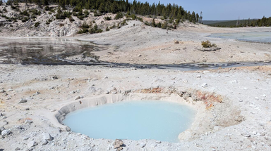 New blue pool at Yellowstone National Park discovered after 'mildly explosive' activity
