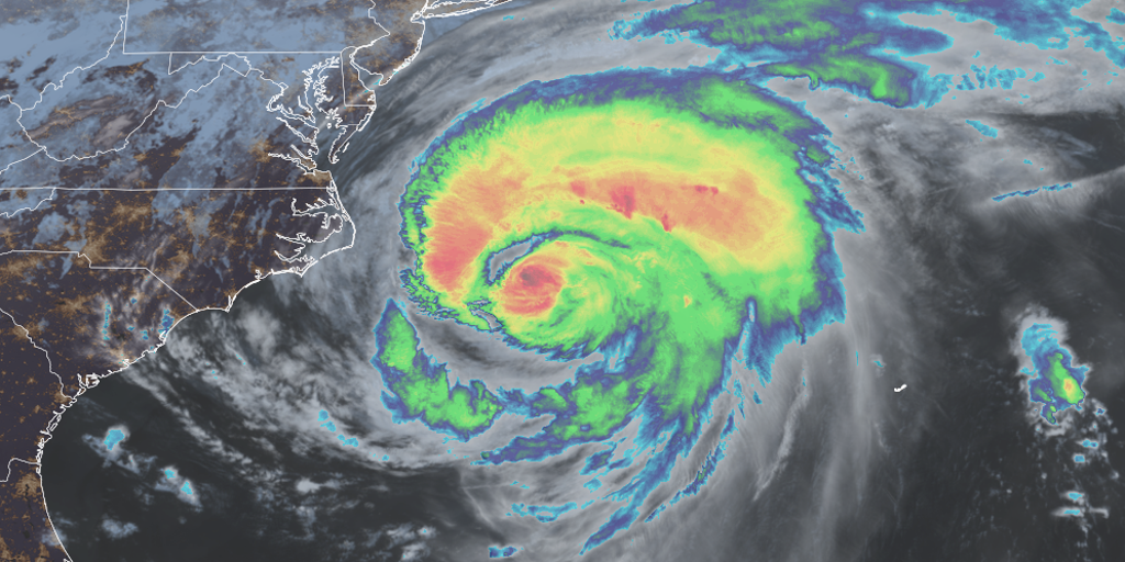 Hurricane Erin slams North Carolina, Virginia coasts with strong winds, powerful waves, dangerous rip currents