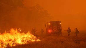 California’s Pickett Fire explodes in size during ongoing hot temperatures across West Coast