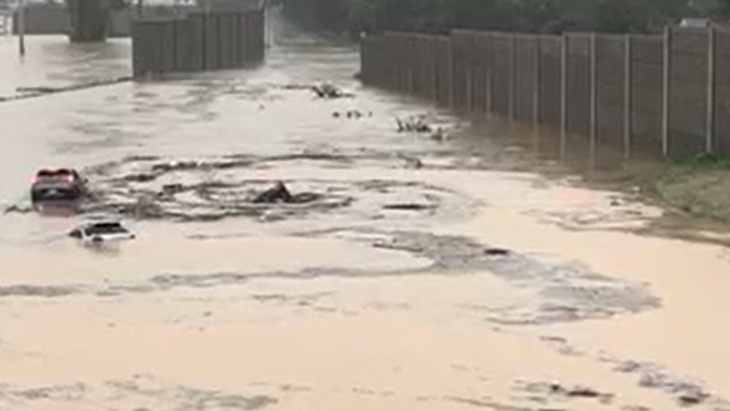 Car and trash can spin in whirlpool on I-24.
