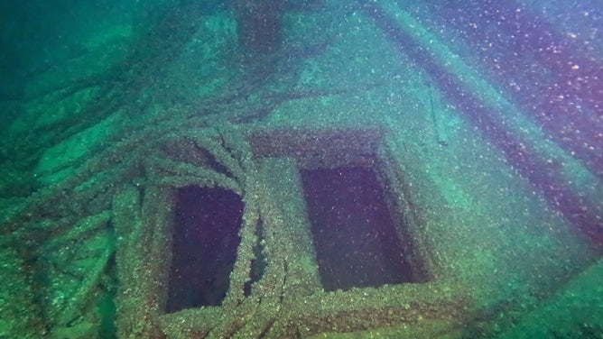 Photo of the F.J. King on the floor of Lake Michigan.